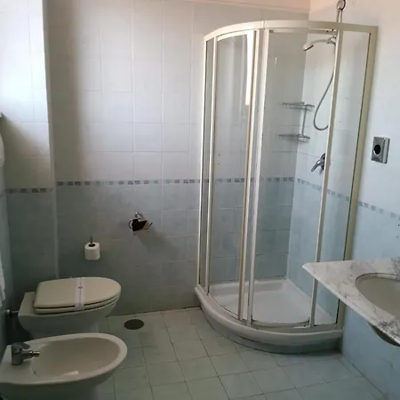 Otel La Fayette Licola Monterusciello